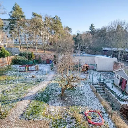 Spacious And Bright Two-bedroom